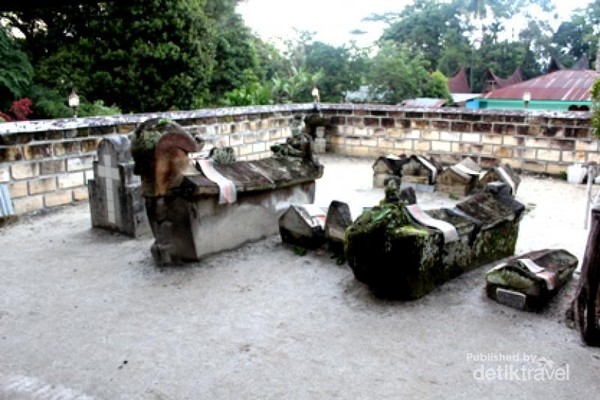 Danau Toba, Saksi Kebesaran Budaya Batak