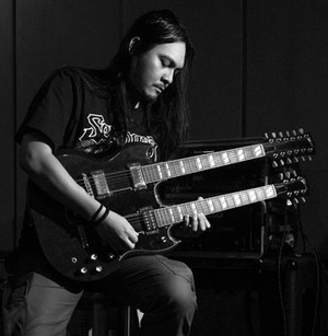 Soundwaves: Driven By Passion oleh Stevi Item