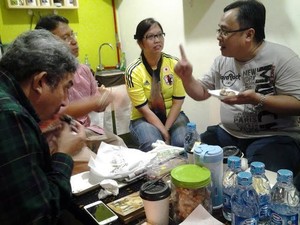 Kabar Mengejutkan dari Pasar Santa yang Hebohkan Dunia Perbankan