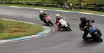 Motor Skutik Ngebut di Sirkuit