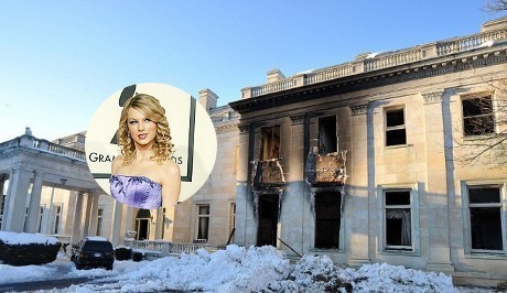 Hiii... Rumah di Video Klip Blank Space Taylor Swift Berhantu