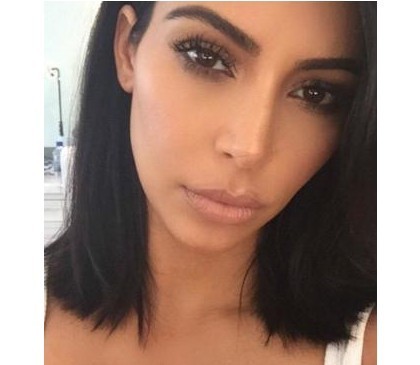 Selalu Panjang  Bergelombang Kim Kardashian Potong  Rambut  