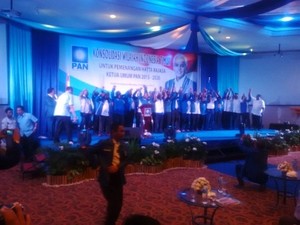Hatta Rajasa: Amien Rais Bukan Ancaman, I Love Him
