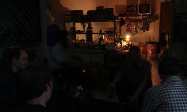 Akibat Banjir, Wilayah yang Mati Lampu Makin Luas