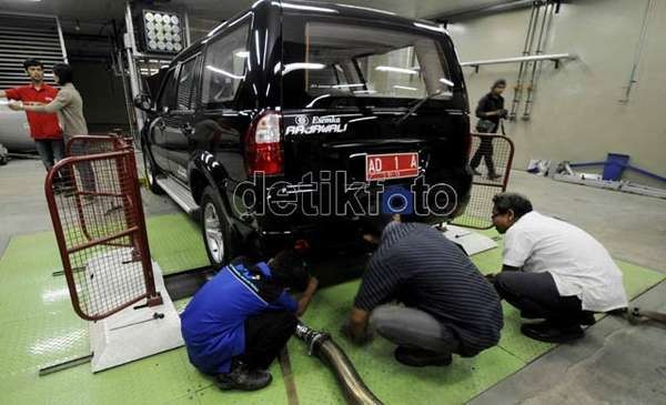 Perusahaan RI Pilih Gandeng Proton, Fadli Zon: Esemka Bagaimana?