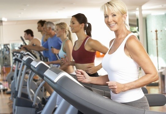 Terjebak Hujan Seharian di Hotel, Lakukan 5 Hal Ini