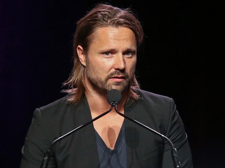 Produser Ariana Grande dan Katy Perry Bawa Pulang Producer of the Year