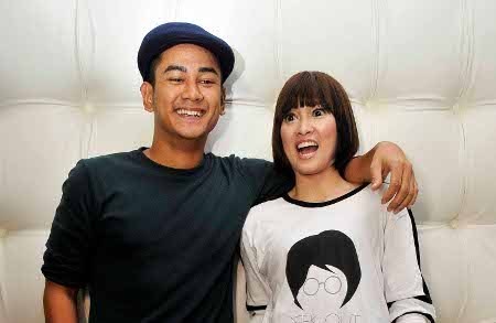 Disinggung Soal Dwi Andika, Chika: Kita Teman Tapi Usap Rambut dan Pipi