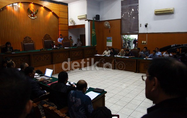 Pengacara BG: Pembuktian Ada Rekaman Pembicaraan dan 8 Saksi