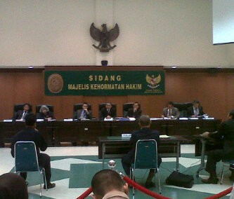 Diduga Korupsi, Hakim Khusus Perkara Korupsi Terancam Dipecat