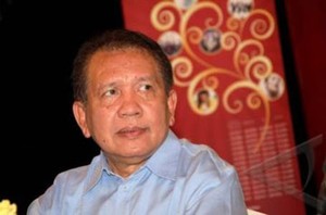 Dimakamkan Esok, Jenazah Rinto Harahap Diterbangkan Petang Ini dari Singapura