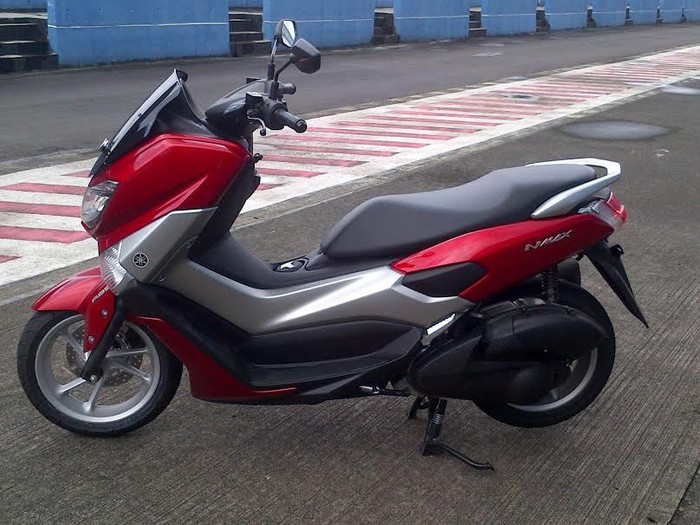 Yamaha: Banjir 50 cm, NMAX Bisa Lewat!