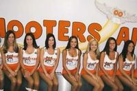 Hot Hooters Girl