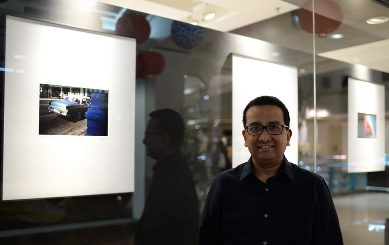 Benny Asrul di pameran 'Lights of Havana' di Galeri Leica Store Jakarta (Ari Saputra/detikTravel) Benny Asrul di pameran 'Lights of Havana' di Galeri Leica Store Jakarta (Ari Saputra/detikTravel)