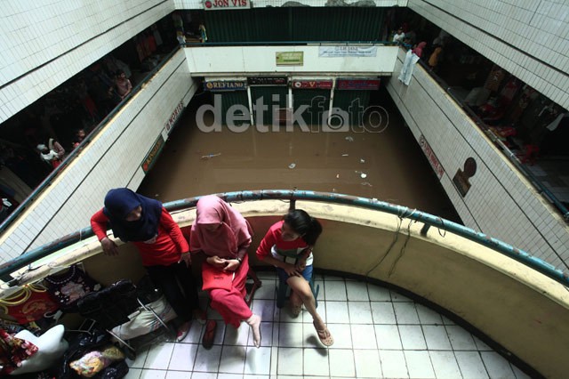 20 Pasar Tradisional di DKI Jadi Korban Banjir