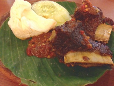 Cobek Penyet: Waduh Sedapnya! Udang Sambal Ebi Plus Nasi 