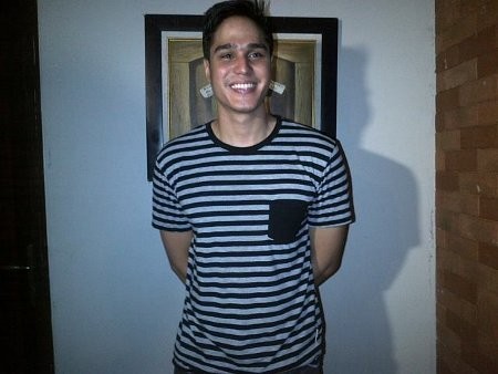 Sambut Valentine, Mischa Chandrawinata Siapkan Bunga