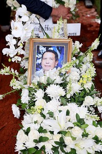 Selamat jalan, Rinto Harahap!
