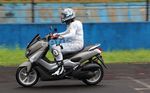 Yamaha Luncurkan Skutik Bongsor NMAX