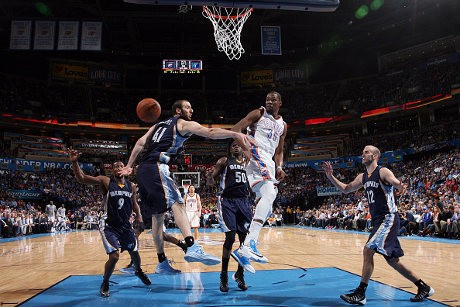 Durant-Westbrook Inspirasikan Kemenangan Thunder atas Grizzlies