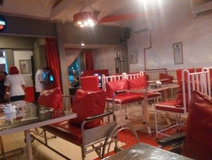 Makan dengan Suasana Rumah Sakit di Restoran Hospitalis, Kebayoran Baru