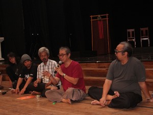 Guyonan dan Improvisasi Jadi Ciri Khas Teater Gandrik
