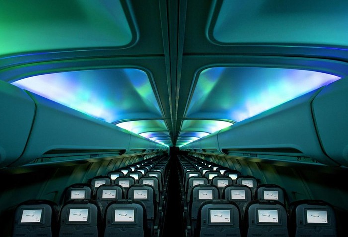 Super Keren! Pesawat Ini Punya Lampu Aurora