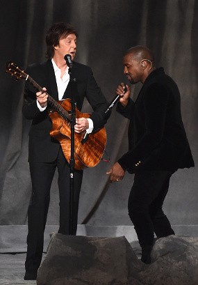 Kanye West Sandingkan Diri dengan John Lennon