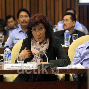 Pakan Ikan Masih Impor, Menteri Susi Minta Bantuan Rini Soemarno