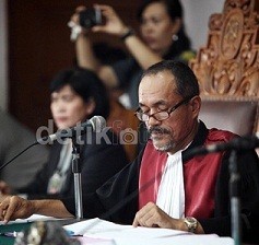 Jelang Putusan Praperadilan BG, KY: Hakim Sarpin Harus Tutup Telinga dari Bisikan Luar