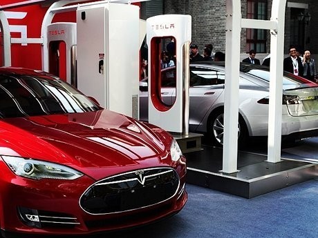 Prestige Janji Fasilitas Supercharger Tesla Rampung Tahun Ini