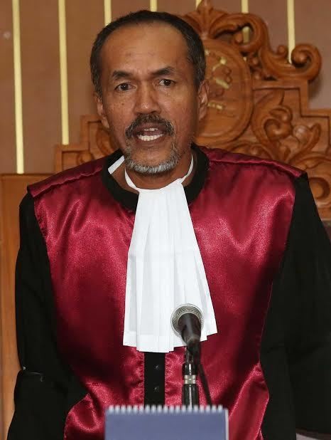 Mantan Hakim Agung Djoko Sarwoko: Sarpin Tersesat, KPK Jalan Terus! Mantan Hakim Agung Djoko Sarwoko: Sarpin Tersesat, KPK Jalan Terus!