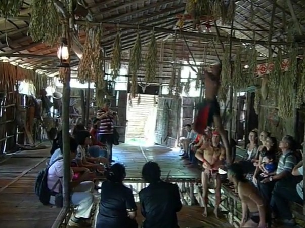 Ini Saingan Lompat Batu Nias di Malaysia