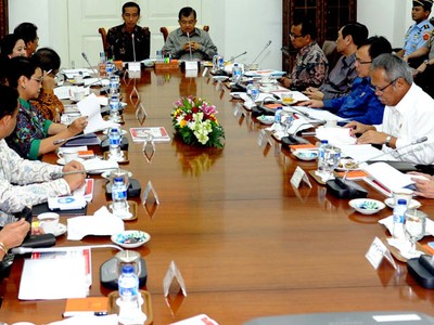 Jokowi Pimpin Rapat Terbatas Soal Pariwisata