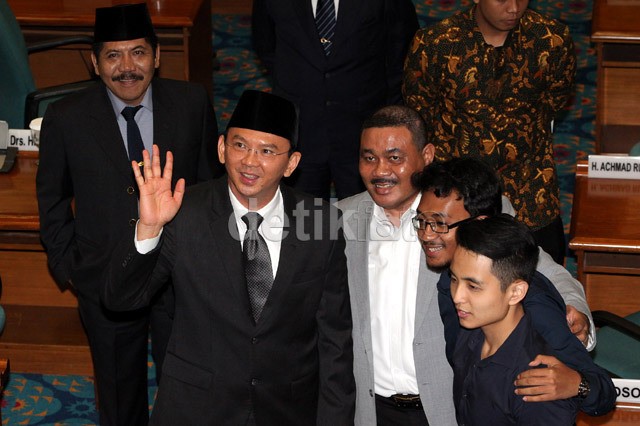 3 Tanggapan Santai Ahok Soal Rencana DPRD Terkait APBD 2015