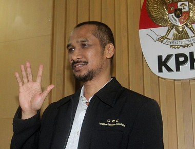 Samad Belum Berpikir Ajukan Praperadilan Status Tersangkanya