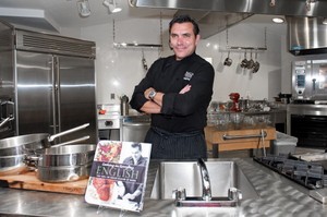 Para Celebrity Chef Ini Pernah Mendekam di Penjara Karena Masalah Hukum (1)