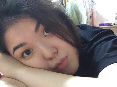 Begini Wajah Tina Toon Tanpa Make-up