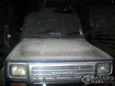 Kota Berastagi Diguyur Hujan Abu Vulkanik