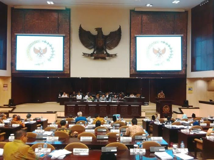 DPD Bertanya Soal Kebijakan BBM, Ini Jawaban Jokowi