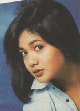 Jangan Kaget! Ini Foto-foto Masa Lalu Artis Cantik Indonesia Jangan Kaget! Ini Foto-foto Masa Lalu Artis Cantik Indonesia