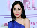Karina Salim Cantik Dibalut Dress One Shoulder