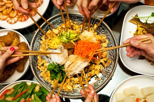 Agar Berat Badan Terkontrol Saat Berpesta Imlek, Siasati dengan Trik Ini