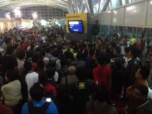 Akhirnya! Setelah 24 Jam, Penumpang Lion Air dari Jakarta Tiba di Lombok