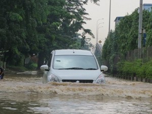 Suzuki Siapkan Towing untuk Mobil yang Terkena Banjir