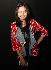Kini, Tiwi tengah merilis single solonya berjudul 'Jangan Bilang-bilang'. Pool/Gus Mun/detikFoto.