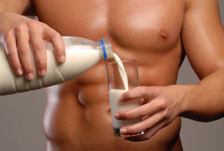 Ketika Pria Mengonsumsi ASI untuk Sukseskan Program Bodybuilding