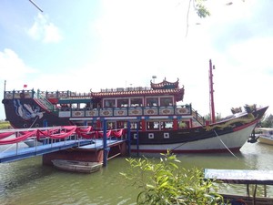 Mengintip Replika Kapal Laksamana Cheng Ho di Batam