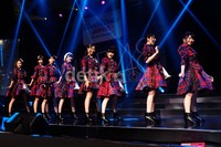     Dua lagu berikutnya yaitu Everyday Kachusa dan AKB Festival.     