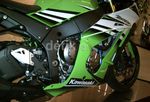 Kawasaki Luncurkan 2 Model Ninja, ZX10R dan Ninja 300